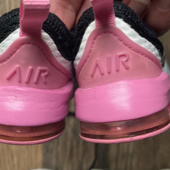 Nike Air Max - Picture 4 of 4